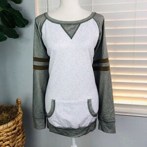 NWOT DOT DESIGN SWEATER